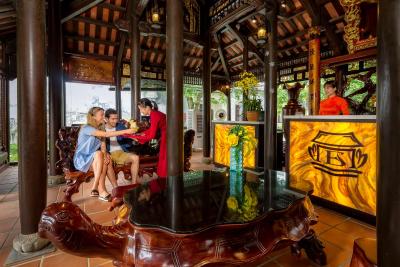 هوی ان امشن ویلا