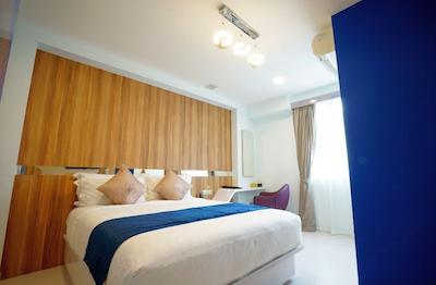 فایو/6 هتل اسپلندور