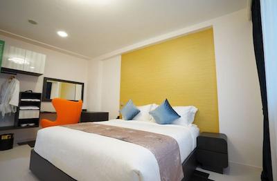 فایو/6 هتل اسپلندور