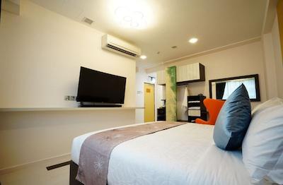 فایو/6 هتل اسپلندور