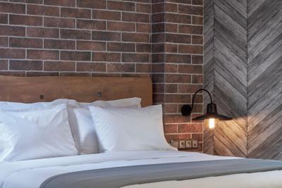 18 میکن استریت