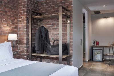 18 میکن استریت