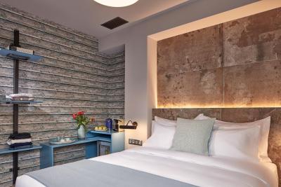 18 میکن استریت