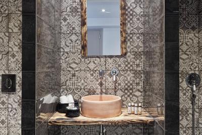 18 میکن استریت