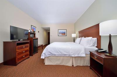 هامپتون این ونسبرو / استوارتز درافت