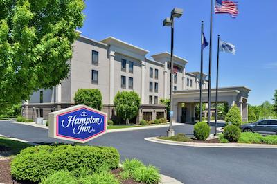 هامپتون این ونسبرو / استوارتز درافت