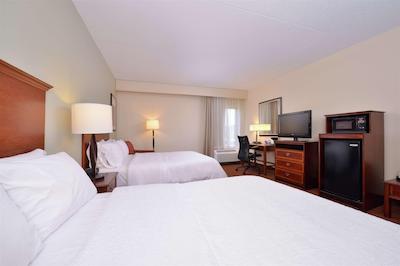 هامپتون این ونسبرو / استوارتز درافت