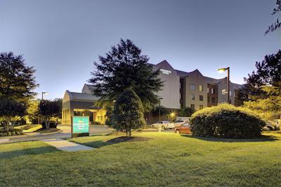 هموود سویتز ریچمند وست اند