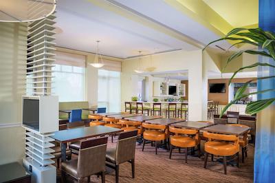 هیلتون گاردن این ریچمند اینسبروک