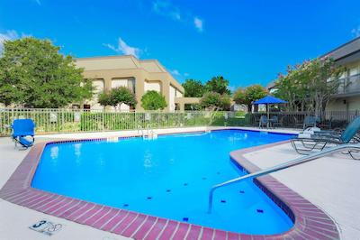 رد لین این اند سویتز هاتیسبورگ