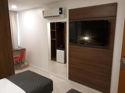 بریستل وماریزال بلم