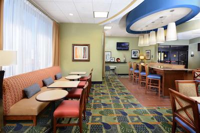 هامپتون این های پوینت