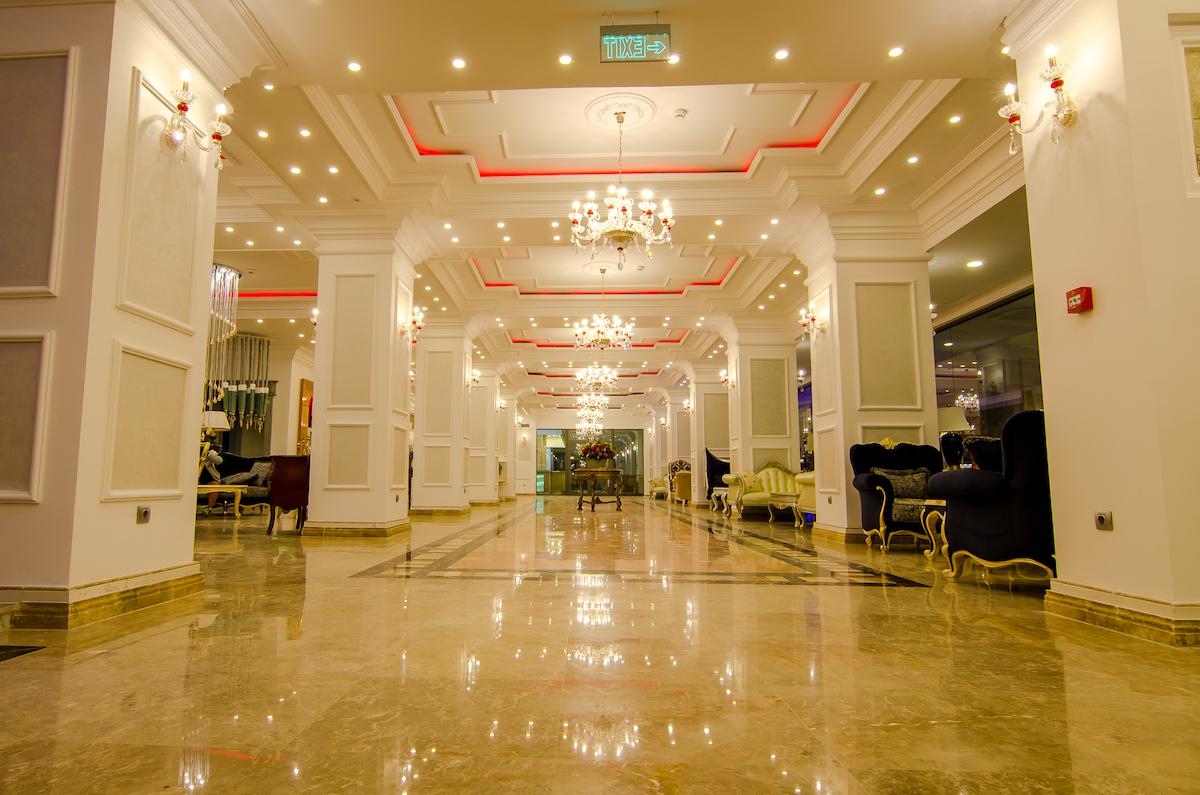 Phoenicia Royal Hotel