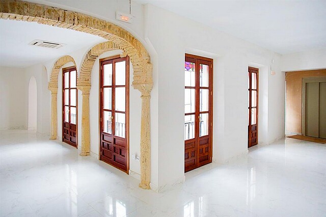 وربان ویدا کردبا