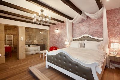 میسُن بیسترو اند هتل