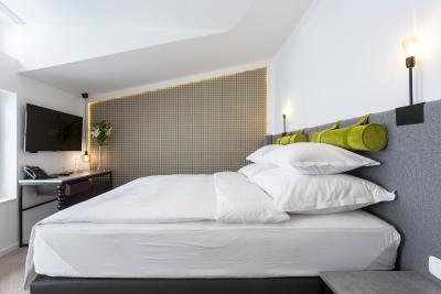 میسُن بیسترو اند هتل