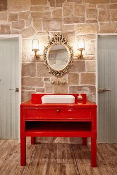 میسُن بیسترو اند هتل