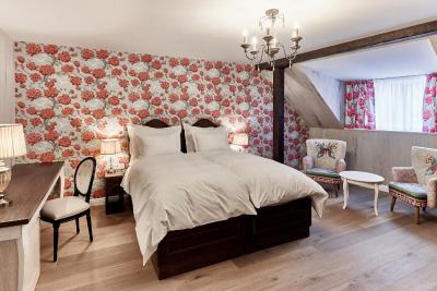 میسُن بیسترو اند هتل