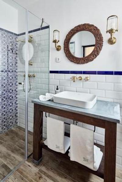 میسُن بیسترو اند هتل