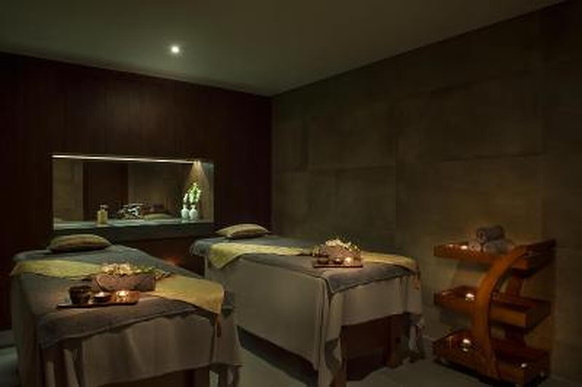 وایندهام گاردن اجمان کرنیچ