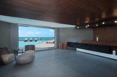 وایندهام گاردن اجمان کرنیچ