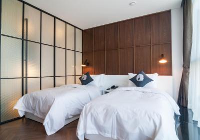 هتل د دیزاینرز اسئوول استیشن