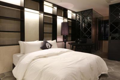 هتل د دیزاینرز اسئوول استیشن