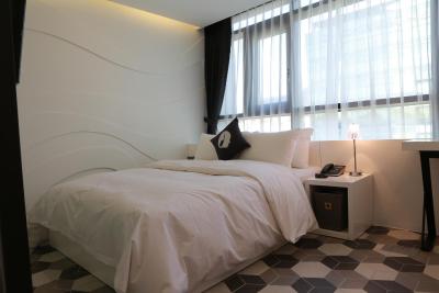 هتل د دیزاینرز اسئوول استیشن