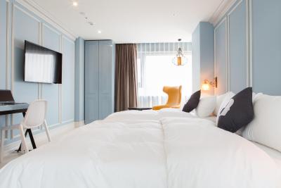 هتل د دیزاینرز اسئوول استیشن