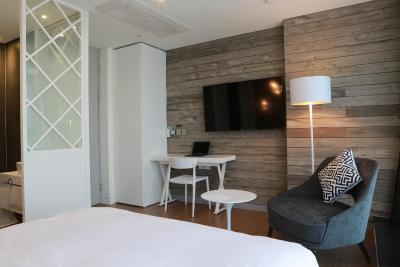 هتل د دیزاینرز اسئوول استیشن