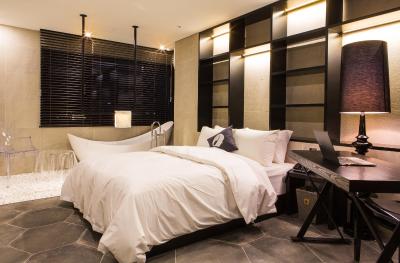 هتل د دیزاینرز اسئوول استیشن