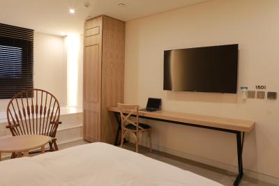 هتل د دیزاینرز اسئوول استیشن