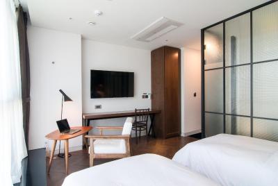 هتل د دیزاینرز اسئوول استیشن