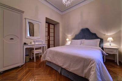 هوم اند پوتری