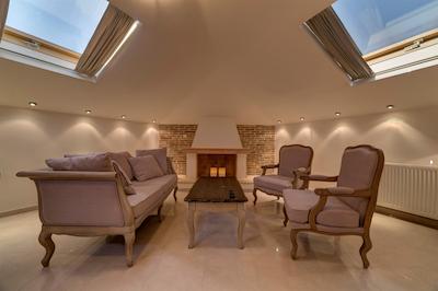 هوم اند پوتری