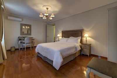 هوم اند پوتری