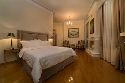 هوم اند پوتری