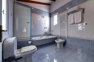 هوم اند پوتری