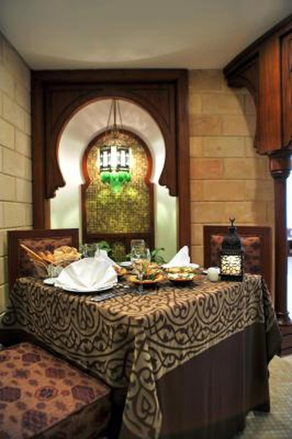سافیر هتل کیرو