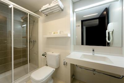 هتل ملیندریو پلاوا لاگونا