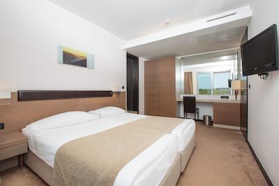 هتل ملیندریو پلاوا لاگونا