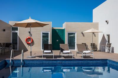 فیستا این لز مچیز