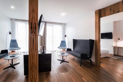 شوتا@روستاولی بوتیک هتل