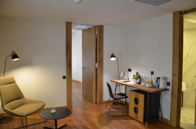 شوتا@روستاولی بوتیک هتل