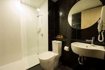 کرابی اسیباز هتل