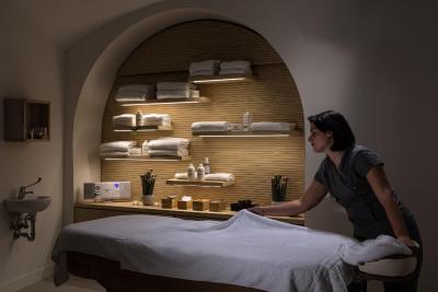 د ک بوتیک هتل