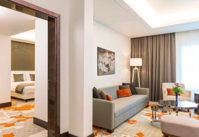 رادیسن بلو هتل اجمان