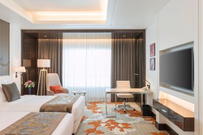 رادیسن بلو هتل اجمان