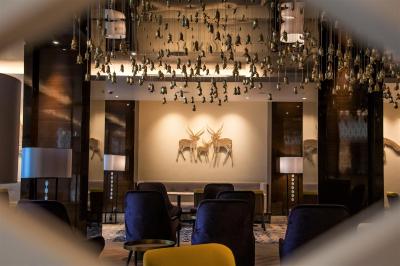 رادیسن بلو هتل اجمان