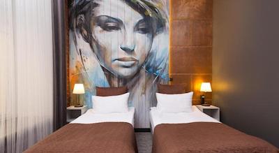 استیشن هتل پرمیر اس10